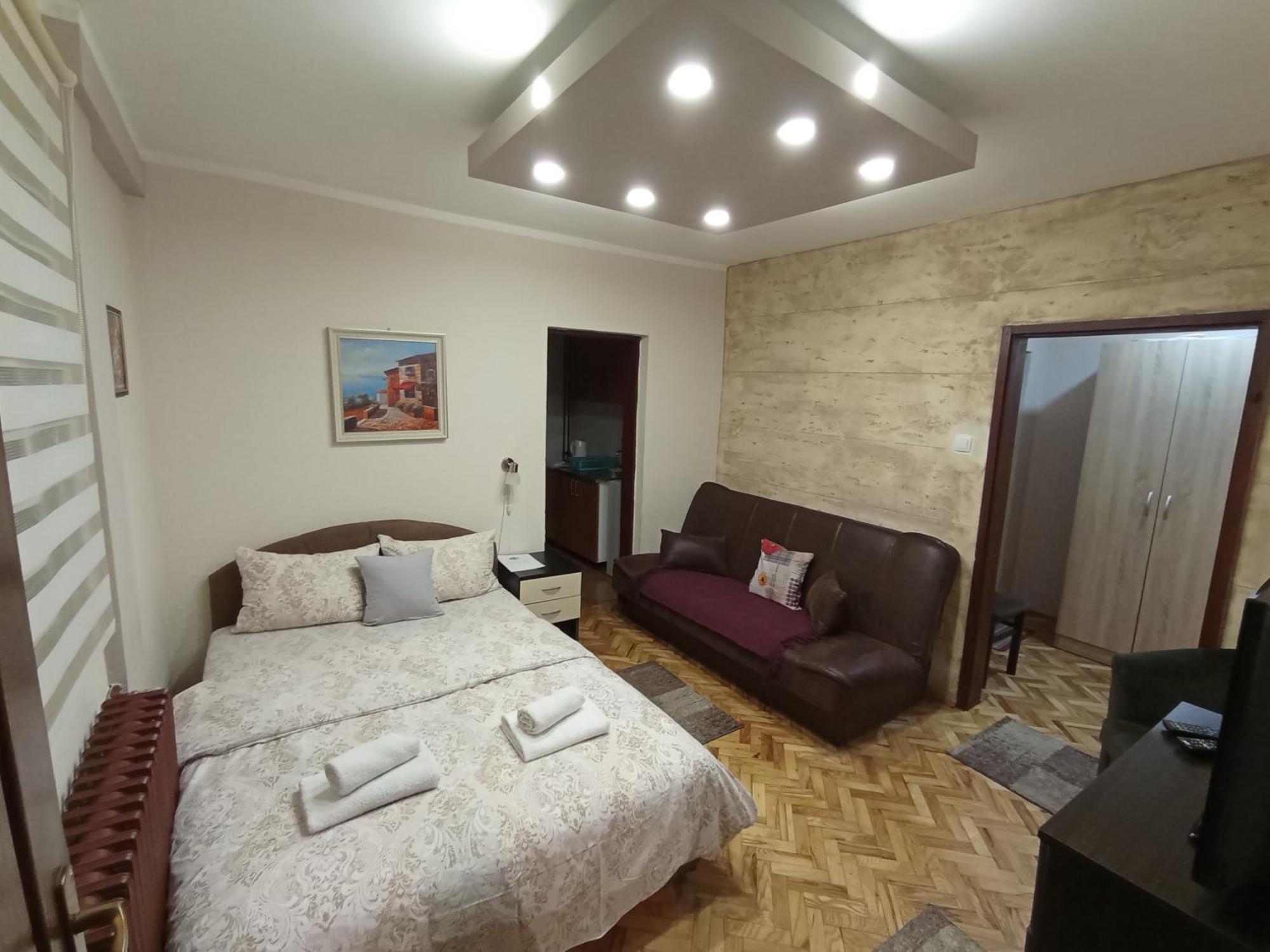 Apartments & Rooms -Mdl Lazic Belgrade Luaran gambar
