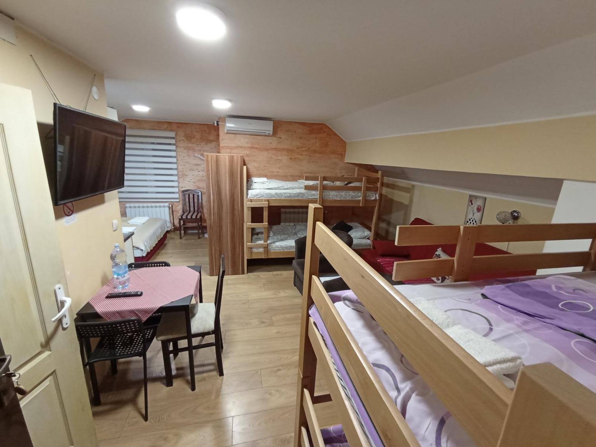 Apartments & Rooms -Mdl Lazic Belgrade Luaran gambar