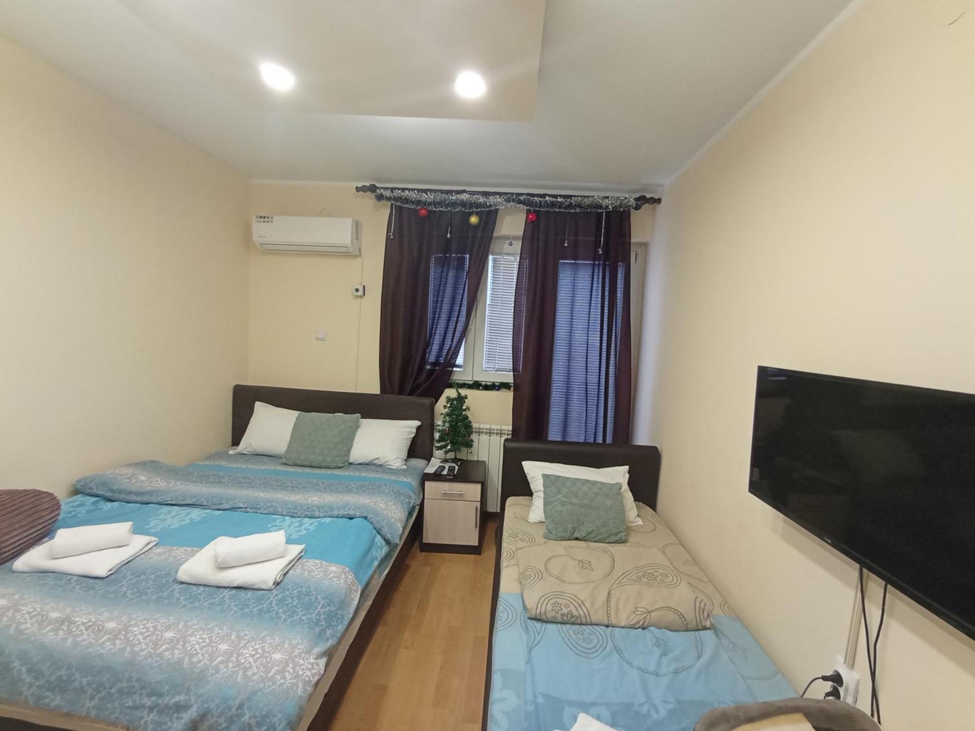 Apartments & Rooms -Mdl Lazic Belgrade Luaran gambar