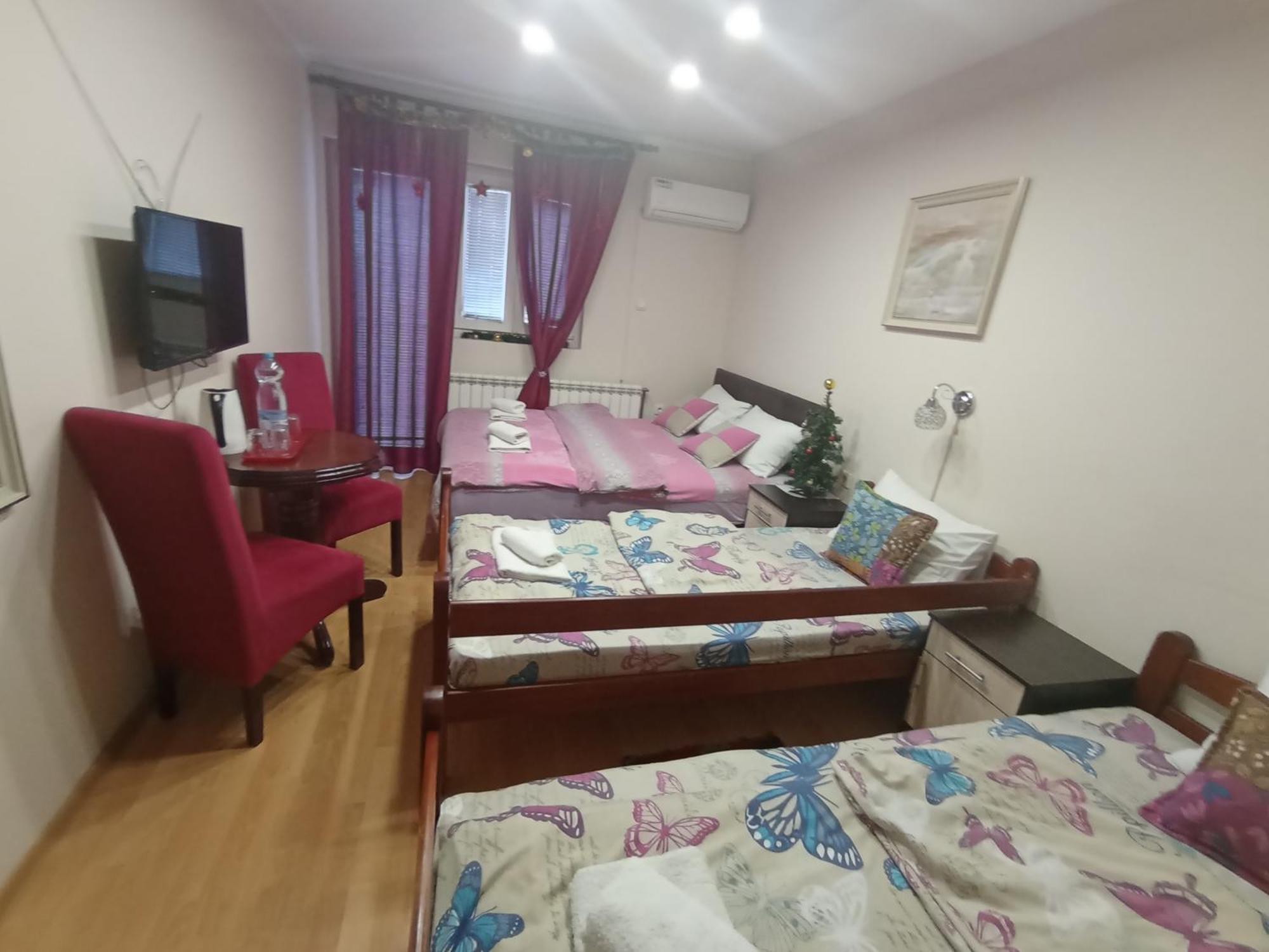 Apartments & Rooms -Mdl Lazic Belgrade Luaran gambar